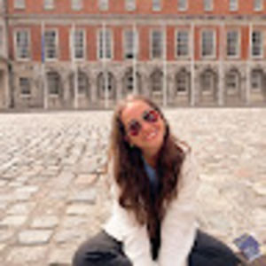 Meet your Posher, Juliette